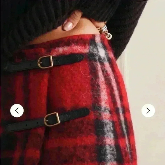 NWT POLO RALPH LAUREN
Buckled checked brush felt mini wrap skirt wool alpaca ble - Picture 6 of 9